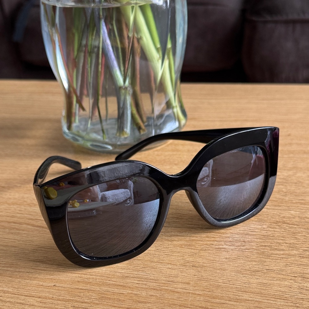 Quay Australia Black Oversized Sunglasses